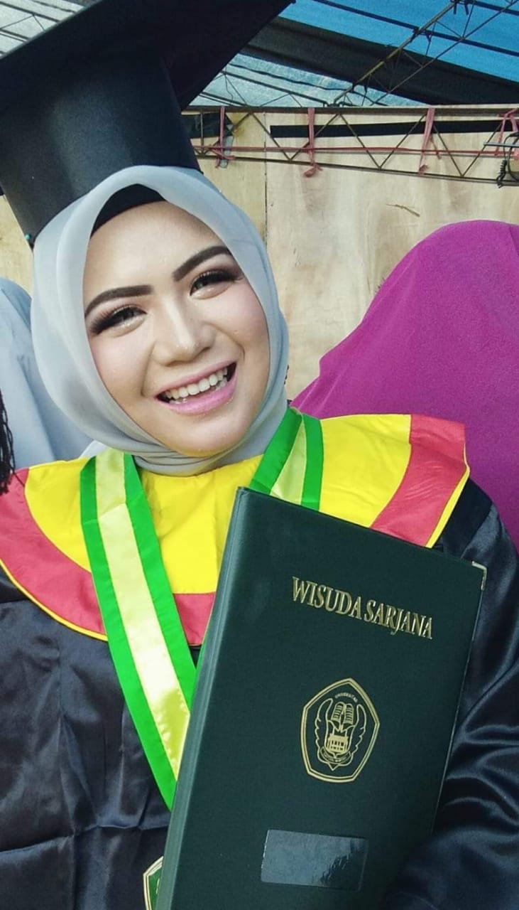 WISUDA UNSIMAR2