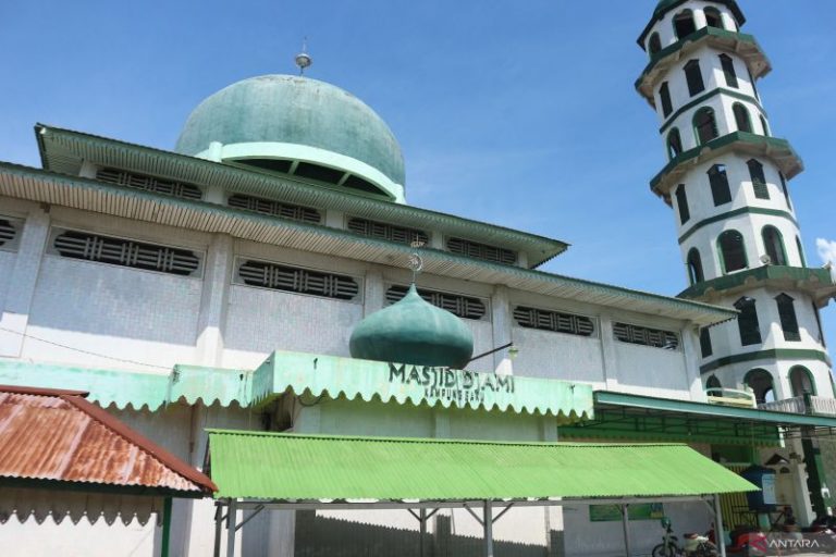 Masjid Jami Kampung Baru Dibangun Tokoh Mualaf Di Kota Palu Tahun 1812