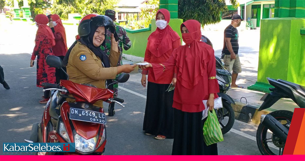 Cegah Virus  Corona Koramil Poso Kota bersama Ibu  Persit  