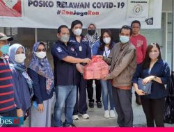 Berdonasi Sekaligus Jadi Kurir Pasien Isoman Corona, PAN Kota Palu Kerahkan Pengurus