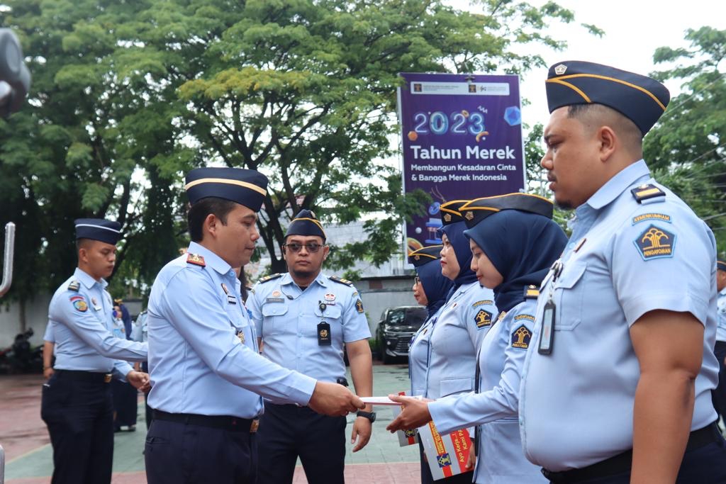 Tingkatkan Kinerja Dan Layanan Publik, Kakanwil Kemenkumham Sulteng ...